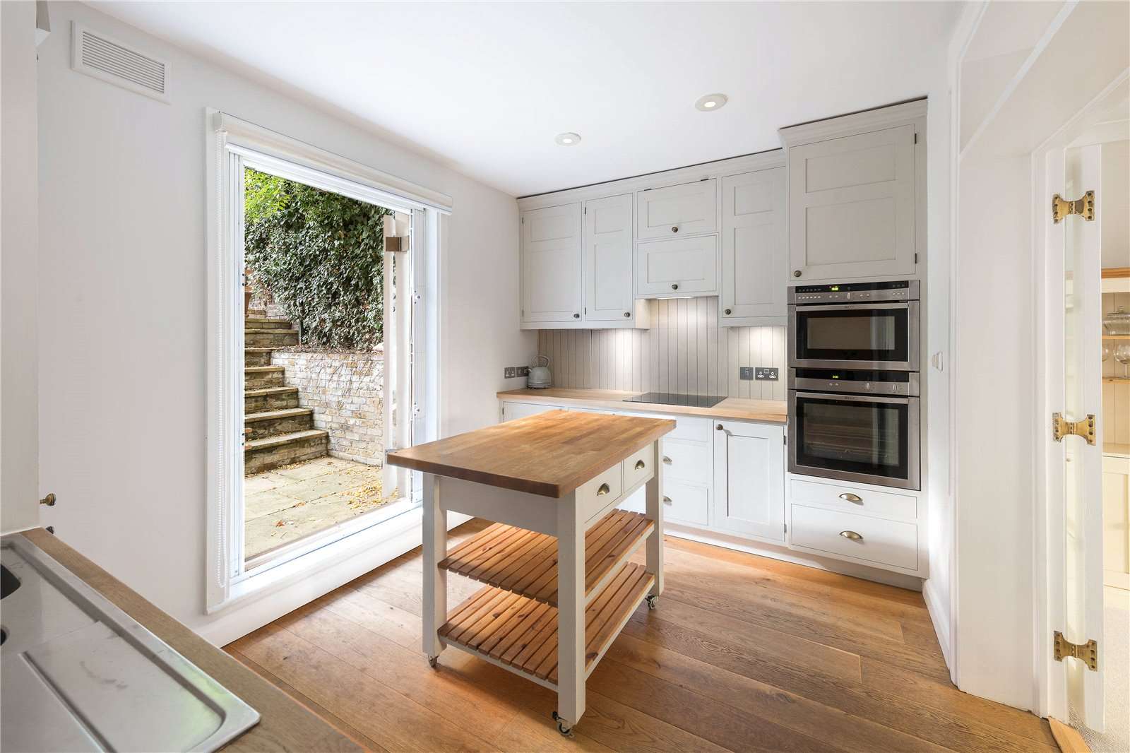 Listed building - kitchen